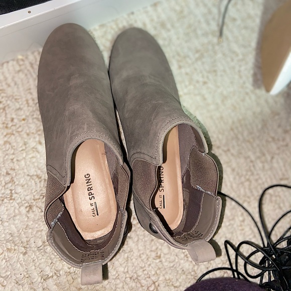 Grey/ Tan Ankle Boots Call It Spring - Picture 1 of 6